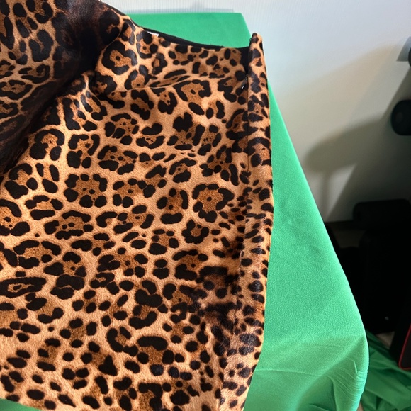 🔥NWT  MICHAEL Michael KORS LEPORD 100% CALF  HAIR PRINTED SKIRT M 🔥🔥🔥 - Picture 6 of 13